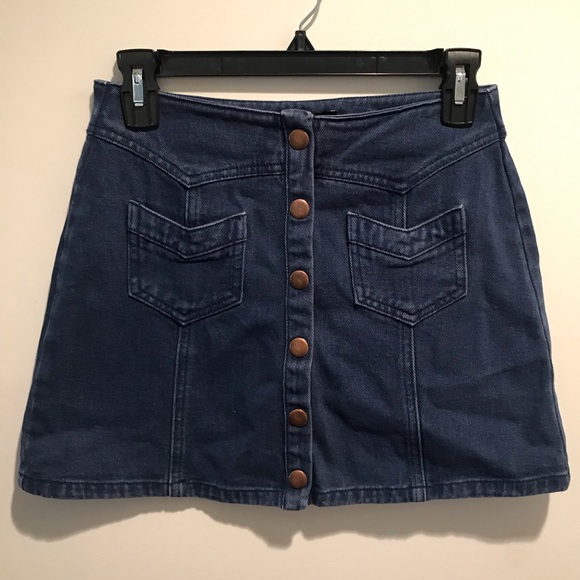 SALE - Kendall & Kylie Denim Button-front Skirt - Picture 3 of 4